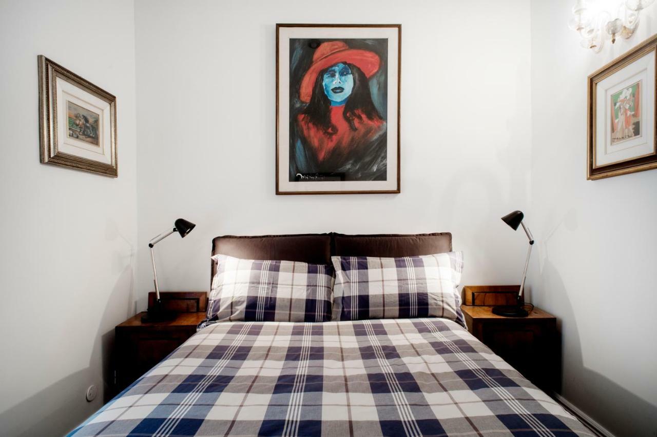 Santa Cecilia Apartment In Via Del Corso Rome Buitenkant foto